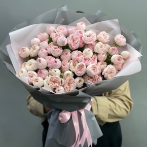 Букет из 25 кустовых роз Мэнсфилд Парк (60 см) в Кашире
