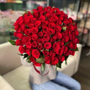 Букет "Классический" из 101 красной розы Кения (60 см) в Кашире