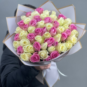 Букет из 51 розы микс  (40 см) в Кашире