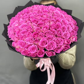 Букет 101 розовой розы Кения (40 см) в Кашире