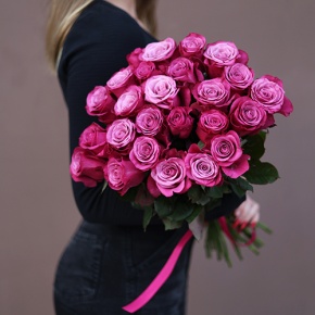 Букет из 25 роз Космик (50 см) в Кашире