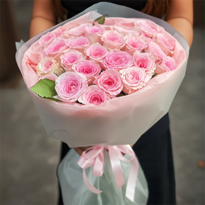 Букет из 25 махровых роз (60 см) в Кашире