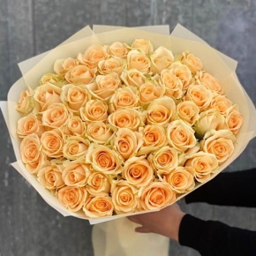Букет из 51 розы Аваланж (60 см) в Кашире