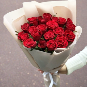 Букет 21 красная роза (60 см) в Кашире